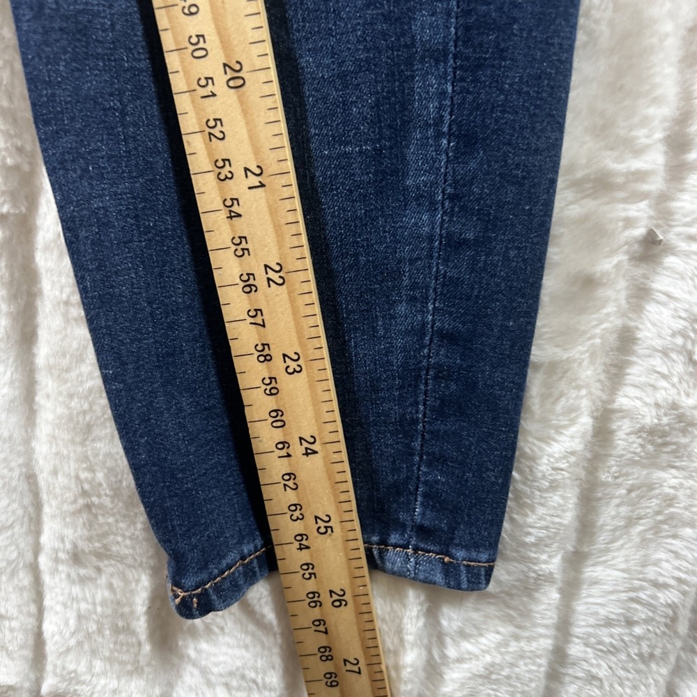 American Eagle Size 2 Short‎ 360 Next Level Stretch Hi-Rise Jegging Distressed - Picture 7 of 10